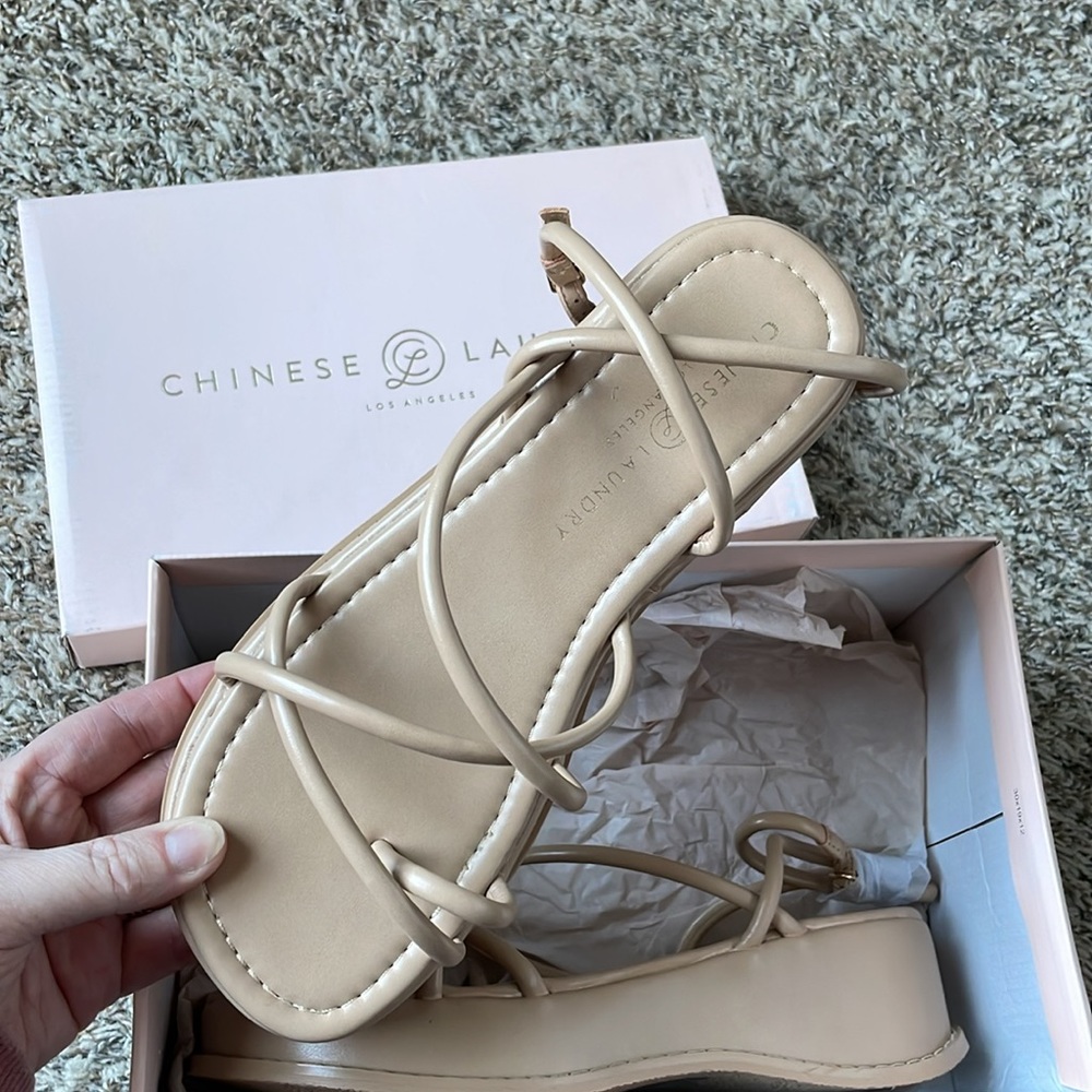 Chinese Laundry Clairo Smooth Platform Sandal. Not for even slightly wider feet